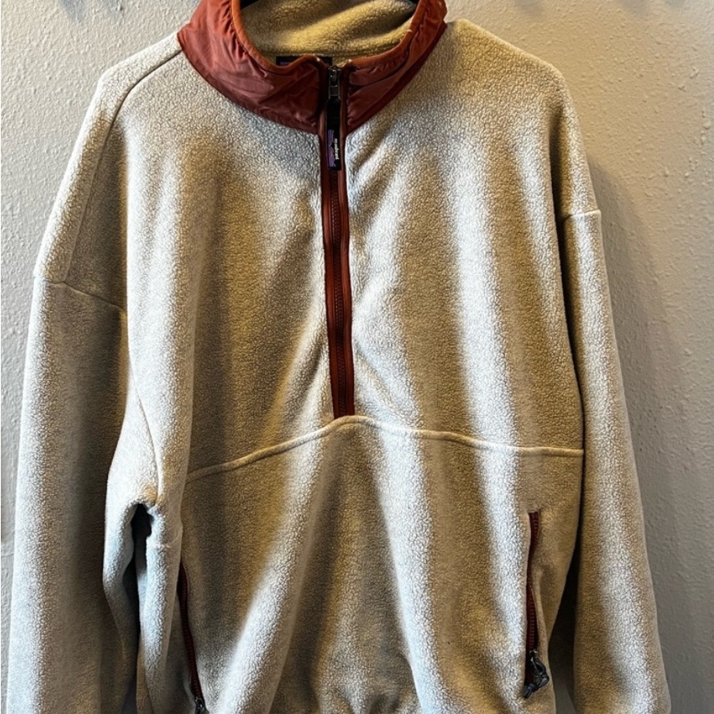 Patagonia half zip sweater.